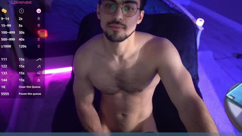 Snapshot of madmaxbad chatting on January 3, 7:50 pm madmaxbad online show from January 3, 7:50 pm