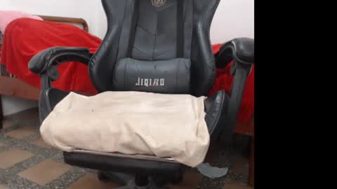 geminis hot online show from December 9, 11:36 am