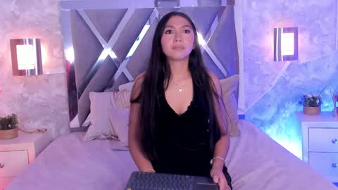 Mady Roa online show from May 23, 4:19 am