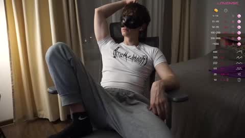 Mike XMaestro 3369 online show from February 27, 10:09 pm