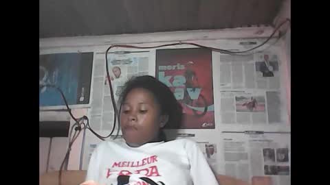 maevafanella online show from March 4, 3:20 pm