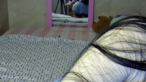 maferchavez88 online show from April 4, 1:12 am