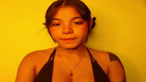 maggie_love77 online show from October 27, 5:40 am