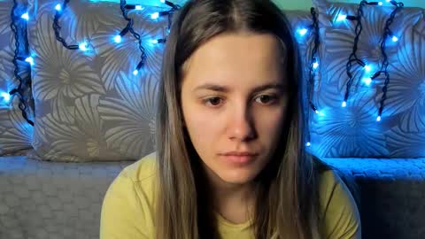 Maggie online show from February 17, 3:38 am