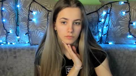 Maggie online show from February 24, 8:27 am