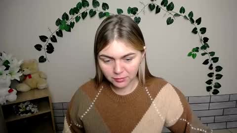 Snapshot of magic_katarina_ chatting on December 27, 8:24 am magic_katarina_ online show from December 27, 8:24 am