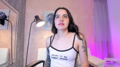 KAYLEE online show from February 28, 5:15 am