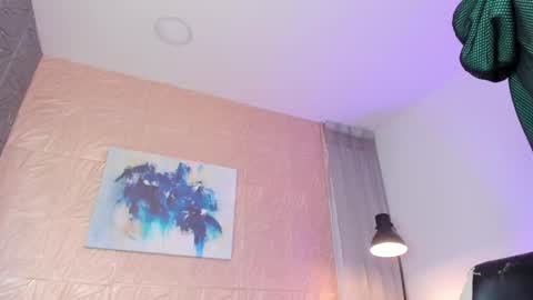 KAYLEE online show from March 11, 10:40 am