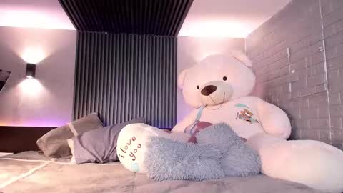 Marge online show from February 4, 11:30 pm