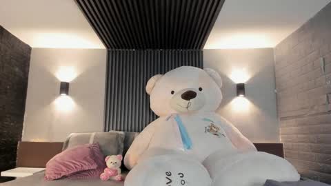 Marge online show from May 5, 10:15 pm