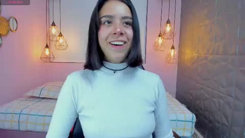 Oliviah online show from June 10, 5:56 pm