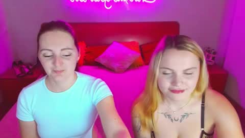 Lili and Bella online show from February 26, 7:23 am