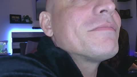 magicmike1110 online show from May 31, 3:16 am