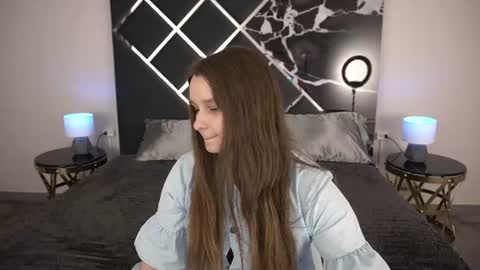 Emily online show from June 19, 7:31 pm