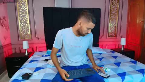 Magnus Alejo online show from September 29, 11:42 am