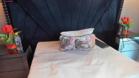 MAHIA online show from October 10, 2:34 pm