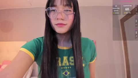 Maia online show from February 3, 12:20 pm