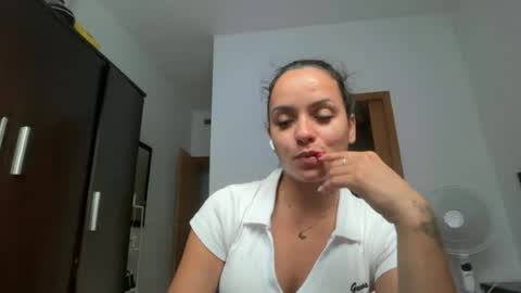 Maia  online show from June 20, 5:19 pm