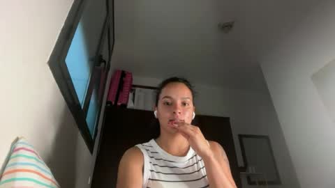 Maia  online show from June 28, 7:21 pm