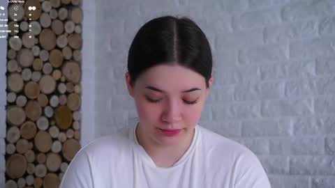 Lucy online show from June 13, 2:33 am