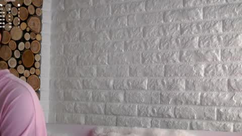 Lucy online show from April 3, 3:46 am