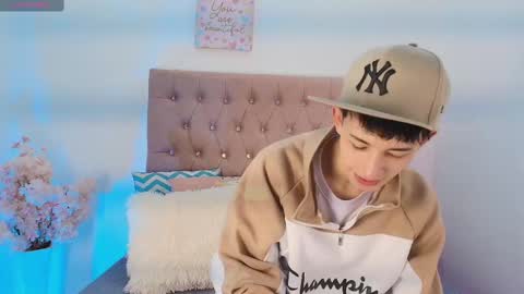 Maik Carver online show from September 10, 1:23 pm