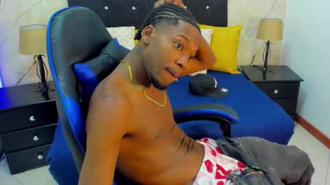 M A I K O L -- M O N S T E R C O C L online show from November 5, 3:52 am