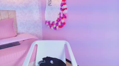 mailyn_rose online show from October 23, 6:31 pm