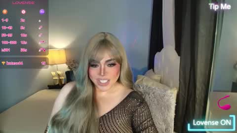 majestydannaxx online show from November 7, 4:26 am