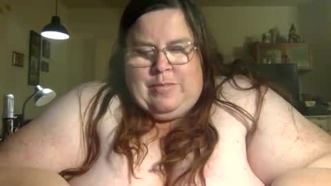 majse84 online show from December 10, 2:50 pm