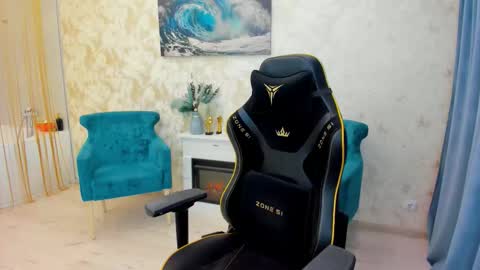 Chloe online show from November 26, 3:37 am