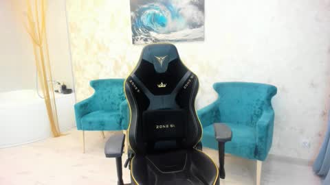 Chloe online show from January 18, 3:37 am