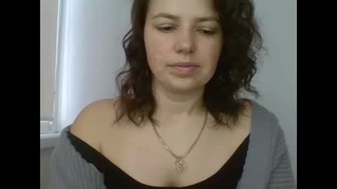 make_mesmile online show from April 9, 6:30 am