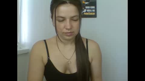 make_mesmile online show from March 15, 7:45 am