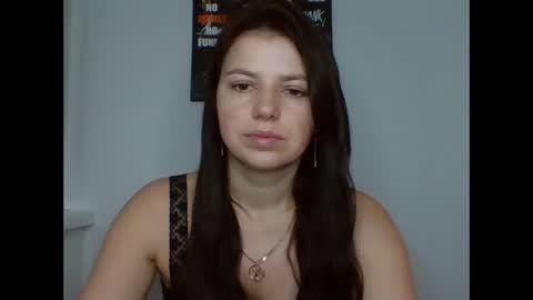 make_mesmile online show from December 2, 7:01 pm