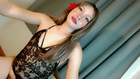 Reyn online show from June 25, 6:02 pm