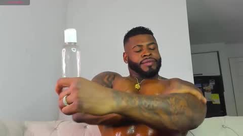 Makonnen online show from February 1, 1:24 am