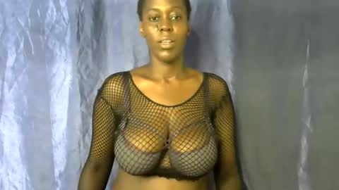 malaika_musa online show from May 3, 7:25 am