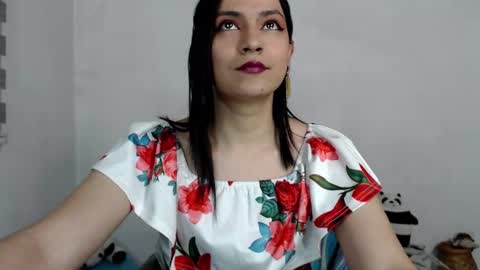 Mariapau online show from November 21, 2:15 pm