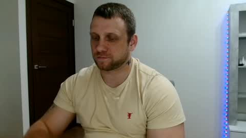 malchyshka online show from June 2, 7:49 pm