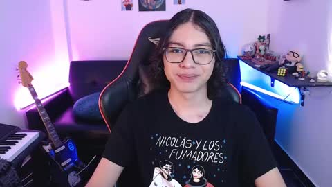 Malik  online show from March 8, 3:56 pm