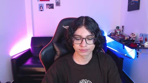 Malik  online show from January 1, 7:53 pm