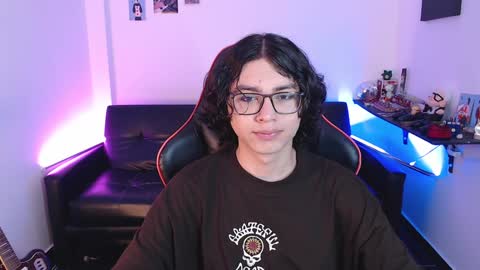 Malik  online show from January 1, 4:50 pm