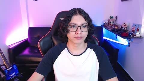 Malik  online show from January 7, 3:23 pm