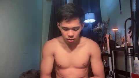 Snapshot of malikgray chatting on October 23, 3:46 pm Malik online show from October 23, 3:46 pm