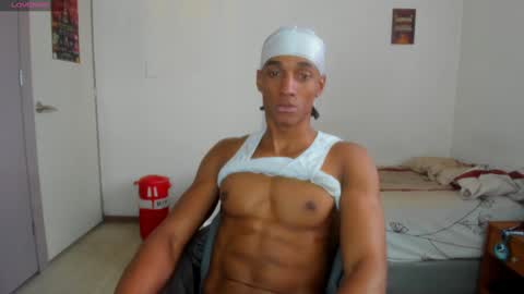 malkongarcia online show from October 6, 10:05 pm