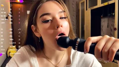 Jinny online show from March 30, 3:45 pm