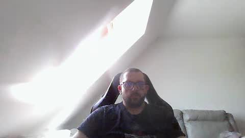 breton online show from July 19, 11:02 am