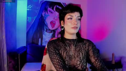   online show from April 15, 7:58 pm