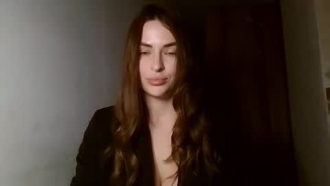 MandiBrooks online show from November 24, 3:43 pm